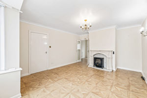 Lounge- click for photo gallery